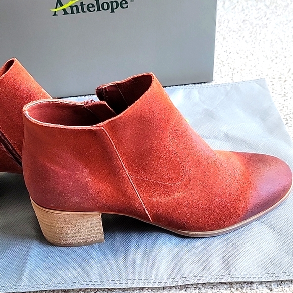 New Antelope Tobacco Suade Smooth Bootie N4 Sz EU 39/ 8 USA - Picture 2 of 8